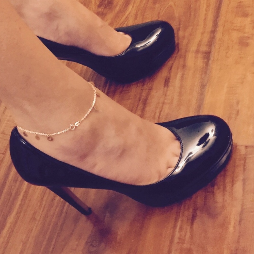 Flash SALE🔥Vince Camuto classy and comfy heels